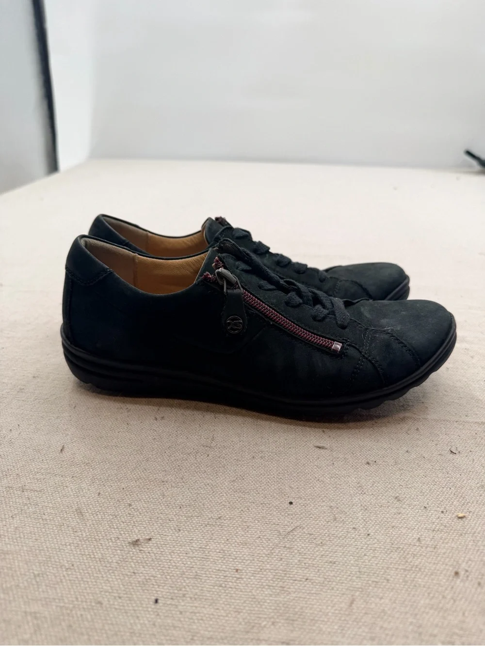 Hartjes Black Suede Casual Lace-Up Sneakers with Side Zip